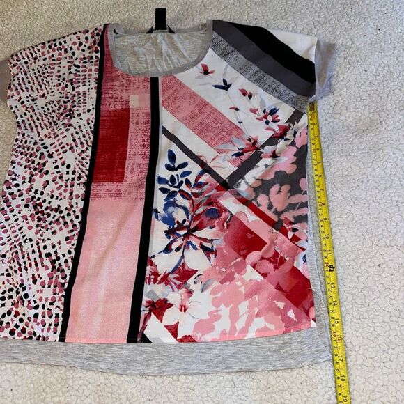 WHBM Small Colorful Abstract Pattern Panel Short Sleeve Womens Shirt EUC - Picture 9 of 10